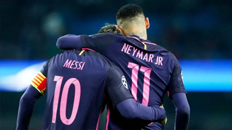 নেইমারের কাছ থেকে পেনাল্টি নেয়ার কৌশল শিখেছিলেন মেসি!